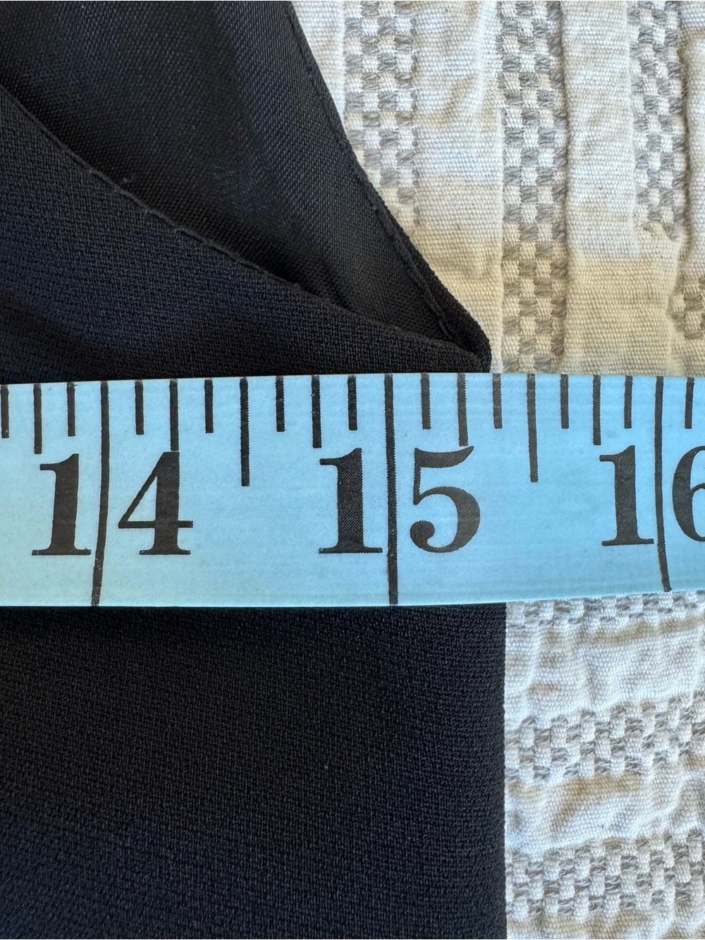 Louben Black Sheath Dress - Size 4 - Fully Lined - Classic Little Black Dress - Picture 7 of 10